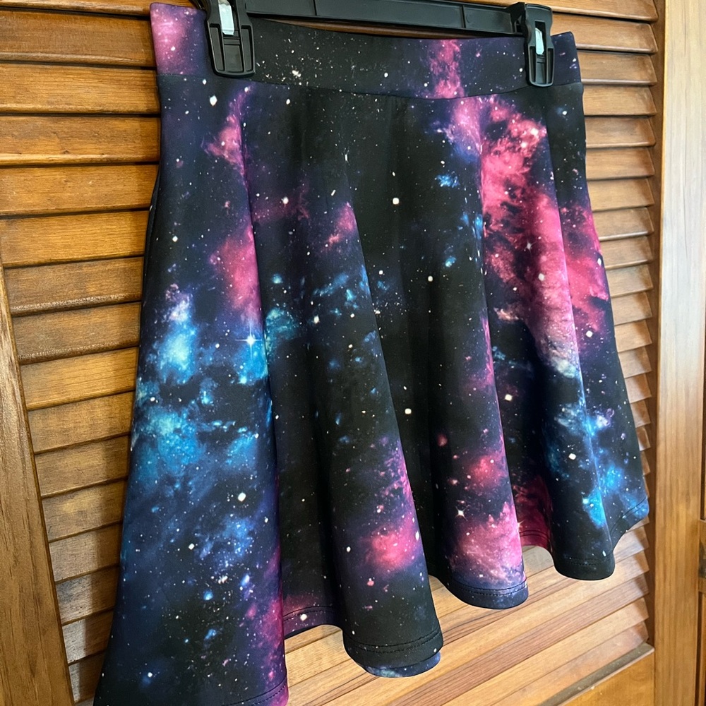 Hot Topic Galaxy Print Mini Skater Skirt